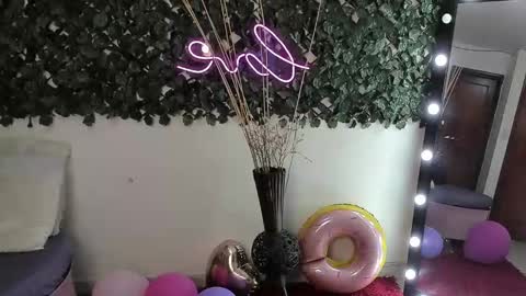 Destiny online show from 09/11/25, 12:05