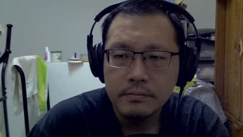 Snapshot of destroy1984 chatting on 12/21/24, 04:52 Destroy November 1984 online show from 12/21/24, 04:52