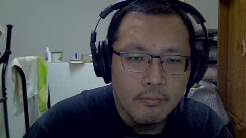 Snapshot of destroy1984 chatting on 12/21/24, 09:44 Destroy November 1984 online show from 12/21/24, 09:44