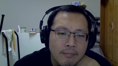 Snapshot of destroy1984 chatting on 01/09/25, 01:13 Destroy November 1984 online show from 01/09/25, 01:13