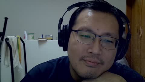 Snapshot of destroy1984 chatting on 01/18/25, 02:58 Destroy November 1984 online show from 01/18/25, 02:58