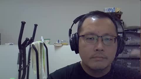 Snapshot of destroy1984 chatting on 09/13/25, 04:01 Destroy November 1984 online show from 09/13/25, 04:01