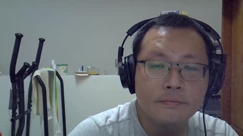 Snapshot of destroy1984 chatting on 10/17/25, 07:55 Destroy November 1984 online show from 10/17/25, 07:55