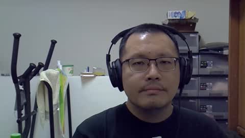 Snapshot of destroy1984 chatting on 11/25/25, 12:05 Destroy November 1984 online show from 11/25/25, 12:05