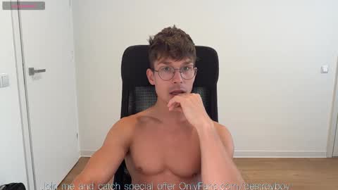 INSTAGRAM justmichaelross online show from 10/06/25, 08:23