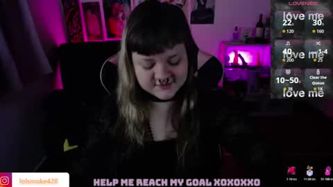 Snapshot of destroyall420 chatting on 06/20/26, 02:53 Lola Bdsm and fries online show from 06/20/26, 02:53