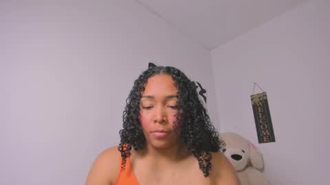 Snapshot of desty_y chatting on 05/13/26, 01:58 desty_y online show from 05/13/26, 01:58