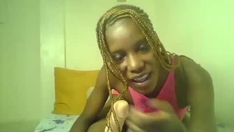 detlefmagadaline2021 online show from 04/17/26, 02:47