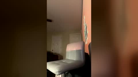 deucear30 online show from 06/17/26, 05:54