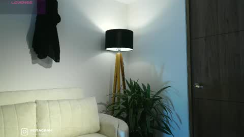 Snapshot of deus_belli chatting on 01/13/26, 12:16 Deus Belli online show from 01/13/26, 12:16