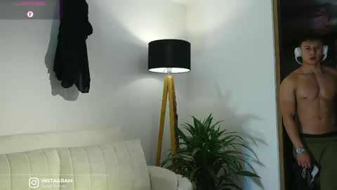 Snapshot of deus_belli chatting on 01/16/26, 12:36 Deus Belli online show from 01/16/26, 12:36