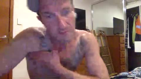 Snapshot of deusemcee92 chatting on 04/19/26, 02:49 deusemcee92 online show from 04/19/26, 02:49