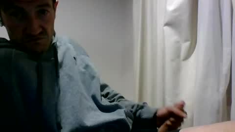 Snapshot of deusemcee92 chatting on 06/12/26, 04:17 deusemcee92 online show from 06/12/26, 04:17