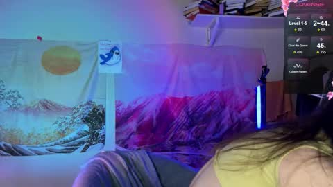 Snapshot of deva_green chatting on 10/13/25, 03:28 Deva online show from 10/13/25, 03:28