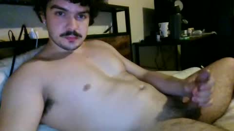 Snapshot of devil1051 chatting on 10/31/25, 08:15 devil1051 online show from 10/31/25, 08:15