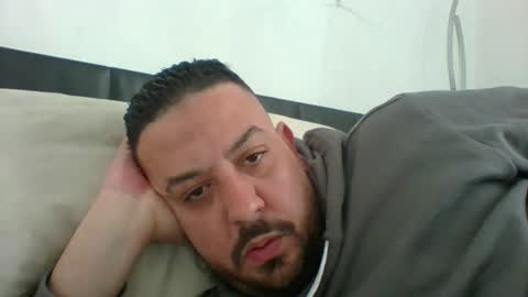Snapshot of devil_angel66 chatting on 04/04/26, 01:19 devil_angel66 online show from 04/04/26, 01:19