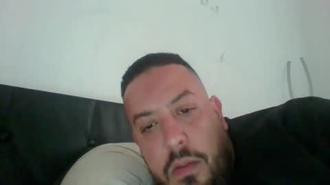 Snapshot of devil_angel66 chatting on 04/10/26, 05:50 devil_angel66 online show from 04/10/26, 05:50