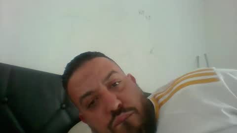 Snapshot of devil_angel66 chatting on 04/18/26, 03:38 devil_angel66 online show from 04/18/26, 03:38