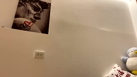 Snapshot of devil_goddess1 chatting on 03/26/26, 06:13 Emily online show from 03/26/26, 06:13