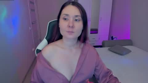 Snapshot of devil_mixie chatting on 01/11/26, 04:39 devil_mixie online show from 01/11/26, 04:39