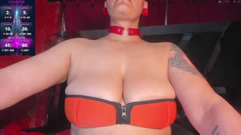 devil_taylorx online show from 12/19/24, 02:35