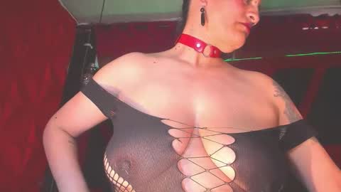 devil_taylorx online show from 09/15/25, 02:39