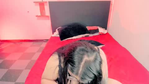 Snapshot of devilfox29 chatting on 02/27/25, 06:31  L I NA  online show from 02/27/25, 06:31