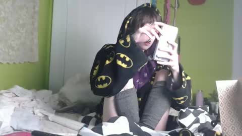 poutyangel online show from 11/04/25, 02:05