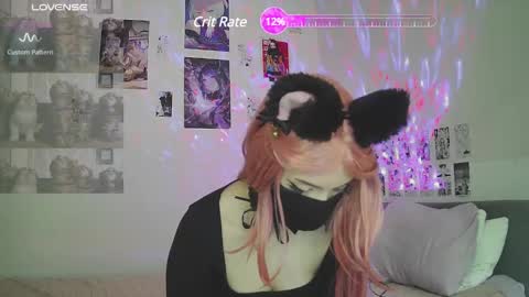 Snapshot of deviliaaa chatting on 01/13/25, 03:04 Devil online show from 01/13/25, 03:04