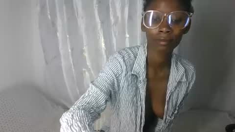 Snapshot of devilish_3710 chatting on 06/22/26, 04:37 devilish_3710 online show from 06/22/26, 04:37