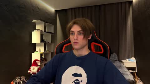 Snapshot of devilnut1 chatting on 11/11/25, 03:12 devilnut1 online show from 11/11/25, 03:12