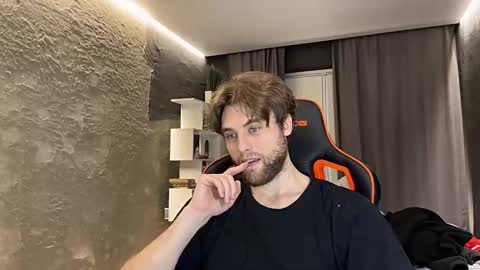 Snapshot of devilnut1 chatting on 03/13/26, 04:13 devilnut1 online show from 03/13/26, 04:13