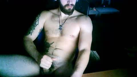 Snapshot of devilqdickah chatting on 12/15/24, 05:53 DevilQDickAh online show from 12/15/24, 05:53