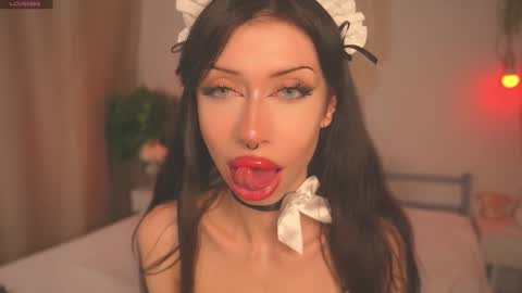 Snapshot of devilss_toy chatting on 09/20/25, 04:30  CIBELLE  online show from 09/20/25, 04:30