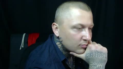 Snapshot of devilwithtats chatting on 07/14/26, 05:40 Lucian online show from 07/14/26, 05:40