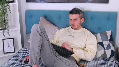 devin_ho online show from 01/25/25, 11:00