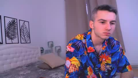 devin_ho online show from 02/14/25, 05:19