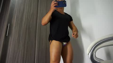 Snapshot of devin_hunter chatting on 12/22/24, 03:55 Devin Hunter online show from 12/22/24, 03:55