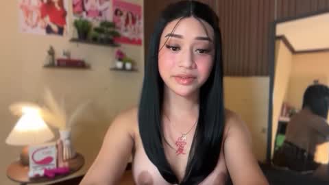 Snapshot of devine_goddessx chatting on 04/06/26, 03:24 Devine Greyson online show from 04/06/26, 03:24