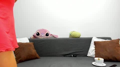 Snapshot of devinesex chatting on 10/06/25, 05:49 Misha online show from 10/06/25, 05:49