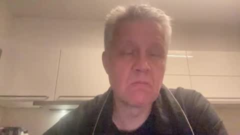Snapshot of devon_nite chatting on 05/16/26, 10:41 Devon online show from 05/16/26, 10:41