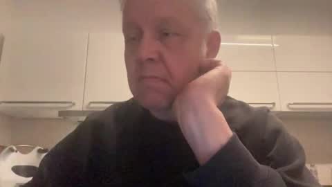 Snapshot of devon_nite chatting on 05/19/26, 11:44 Devon online show from 05/19/26, 11:44