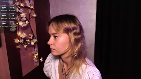 Libena online show from 09/30/25, 02:11