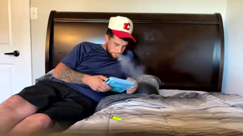 Snapshot of devonclarky213 chatting on 07/20/26, 11:23 come play online show from 07/20/26, 11:23
