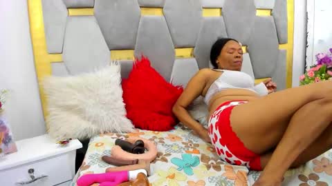 Devora.. online show from 12/23/24, 02:07