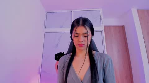 Sara 3 online show from 05/14/26, 07:53