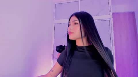 Sara 3 online show from 06/10/26, 08:52