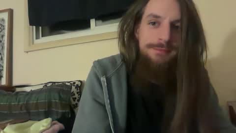 Snapshot of deweydreams chatting on 03/15/26, 03:23 deweydreams online show from 03/15/26, 03:23