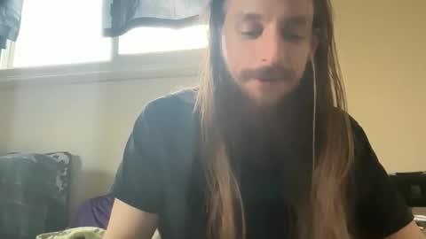 Snapshot of deweydreams chatting on 04/06/26, 08:54 deweydreams online show from 04/06/26, 08:54