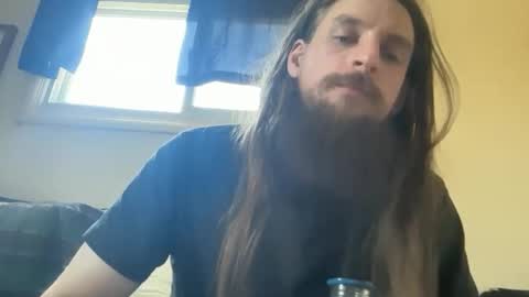 Snapshot of deweydreams chatting on 04/12/26, 04:01 deweydreams online show from 04/12/26, 04:01